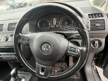 Volkswagen Touran 1.6 TDI SE DSG Euro 5 5dr
