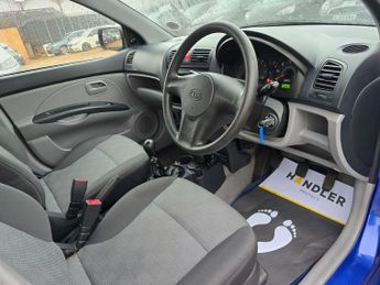 Kia Picanto 1.0 GS 5dr