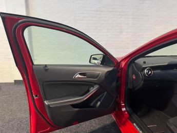 Mercedes-Benz A Class 2.1 A220 CDI AMG Sport 7G-DCT Euro 6 (s/s) 5dr