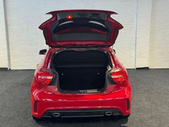 Mercedes-Benz A Class 2.1 A220 CDI AMG Sport 7G-DCT Euro 6 (s/s) 5dr