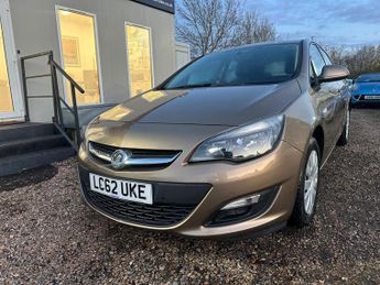 Vauxhall Astra 1.6 16v Exclusiv Auto Euro 5 5dr
