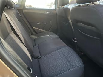Vauxhall Astra 1.6 16v Exclusiv Auto Euro 5 5dr
