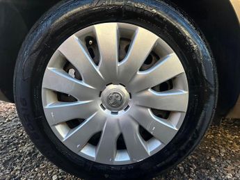 Vauxhall Astra 1.6 16v Exclusiv Auto Euro 5 5dr