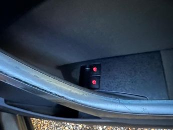 Vauxhall Astra 1.6 16v Exclusiv Auto Euro 5 5dr