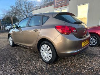 Vauxhall Astra 1.6 16v Exclusiv Auto Euro 5 5dr