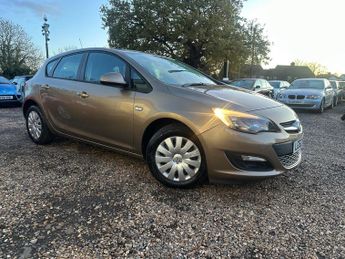 Vauxhall Astra 1.6 16v Exclusiv Auto Euro 5 5dr