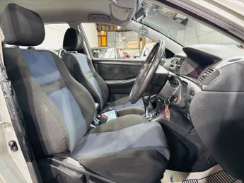 Toyota Corolla 1.6 VVT-i T3 5dr