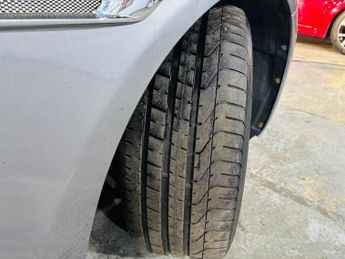 Jaguar XJ 3.0d V6 Luxury Auto Euro 5 (s/s) 4dr