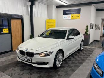 BMW 320 2.0 320d Luxury Euro 5 (s/s) 4dr