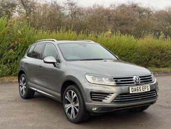 Volkswagen Touareg 3.0 TDI V6 BlueMotion Tech R-Line Tiptronic 4WD Euro 6 (s/s) 5dr