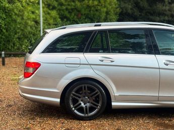 Mercedes-Benz C Class 1.6 C180K BlueEfficiency Sport Auto Euro 4 5dr