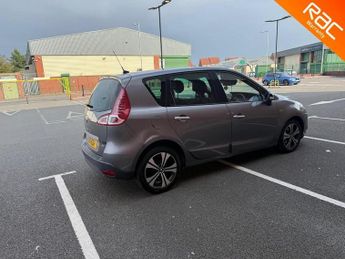 Renault Scenic 1.5 dCi Dynamique TomTom EDC Euro 5 5dr