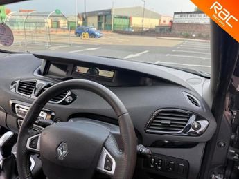 Renault Scenic 1.5 dCi Dynamique TomTom EDC Euro 5 5dr