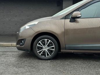 Renault Grand Scenic 1.5 dCi Expression Euro 5 5dr