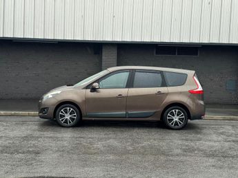 Renault Grand Scenic 1.5 dCi Expression Euro 5 5dr