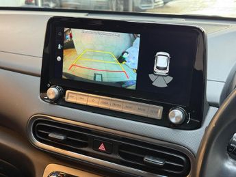 Hyundai KONA 39kWh SE Connect Auto 5dr (10.5kW Charger)