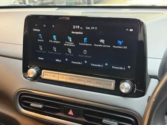 Hyundai KONA 39kWh SE Connect Auto 5dr (10.5kW Charger)
