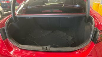 Alfa Romeo Giulia 2.0T Veloce Auto Euro 6 (s/s) 4dr