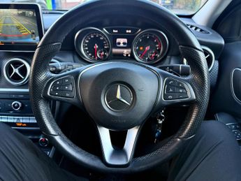 Mercedes-Benz A Class 2.1 A200d Sport (Premium) 7G-DCT Euro 6 (s/s) 5dr
