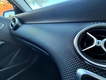 Mercedes-Benz A Class 2.1 A200d Sport (Premium) 7G-DCT Euro 6 (s/s) 5dr