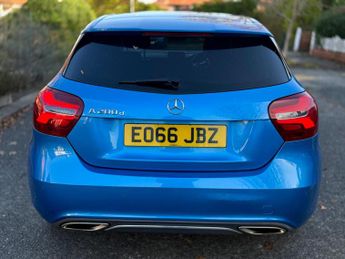 Mercedes-Benz A Class 2.1 A200d Sport (Premium) 7G-DCT Euro 6 (s/s) 5dr