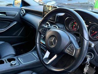 Mercedes-Benz A Class 2.1 A200d Sport (Premium) 7G-DCT Euro 6 (s/s) 5dr