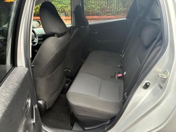 Toyota Yaris 1.5 VVT-h T4 CVT Euro 5 5dr