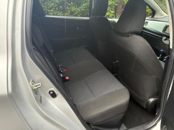 Toyota Yaris 1.5 VVT-h T4 CVT Euro 5 5dr
