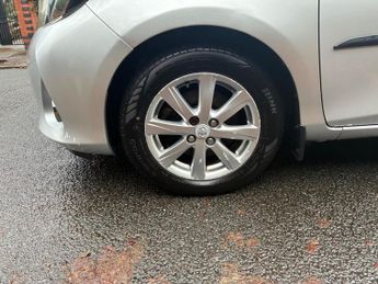 Toyota Yaris 1.5 VVT-h T4 CVT Euro 5 5dr