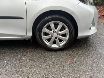 Toyota Yaris 1.5 VVT-h T4 CVT Euro 5 5dr