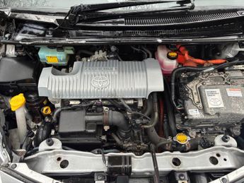 Toyota Yaris 1.5 VVT-h T4 CVT Euro 5 5dr