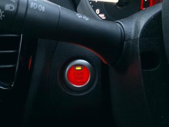 Nissan Juke 1.6 Tekna XTRON Euro 6 5dr