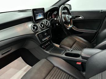 Mercedes-Benz CLA 1.6 CLA180 AMG Line Coupe 7G-DCT Euro 6 (s/s) 4dr