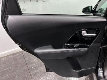Kia Niro 1.6 GDi 2 DCT Euro 6 (s/s) 5dr
