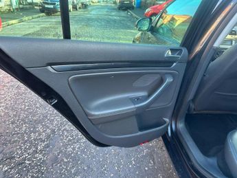 Volkswagen Golf 2.0 TDI GT 5dr