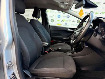 Ford Fiesta 1.0T EcoBoost Titanium Auto Euro 6 (s/s) 5dr