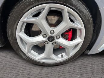 Ford Focus 2.0 TDCi ST-3 Powershift Euro 6 (s/s) 5dr