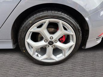 Ford Focus 2.0 TDCi ST-3 Powershift Euro 6 (s/s) 5dr