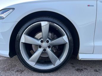 Audi A6 Saloon 2.0 TDI ultra Black Edition S Tronic Euro 6 (s/s) 4dr