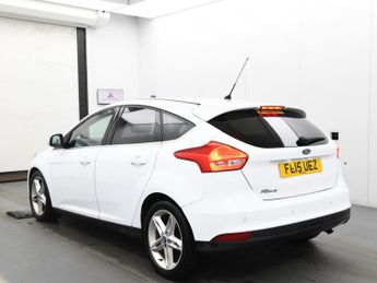 Ford Focus 1.6 Titanium Powershift Euro 6 5dr