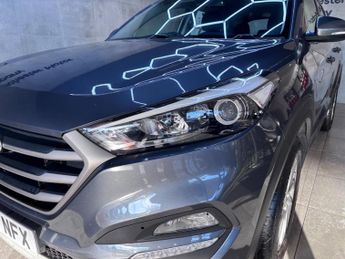 Hyundai TUCSON 1.7 CRDi Blue Drive SE Nav DCT Euro 6 (s/s) 5dr