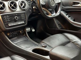 Mercedes-Benz CLA 2.1 CLA220d AMG Line Coupe 7G-DCT Euro 6 (s/s) 4dr