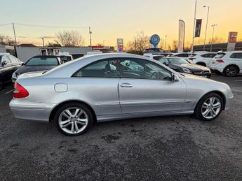 Mercedes-Benz CLK 2.1 CLK220 CDI Avantgarde 2dr