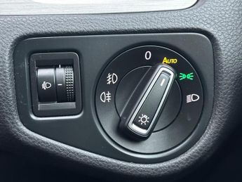 Volkswagen Golf 1.4 TSI BlueMotion Tech Match Edition DSG Euro 6 (s/s) 5dr