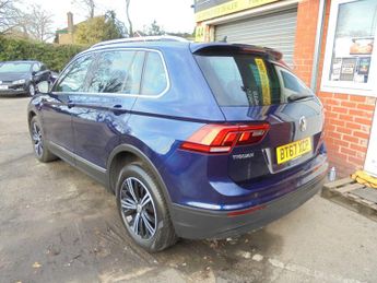 Volkswagen Tiguan 2.0 TDI SE Navigation DSG 4Motion Euro 6 (s/s) 5dr