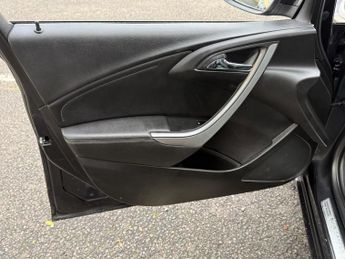 Vauxhall Astra 1.6 16v Elite Auto Euro 5 5dr