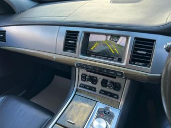 Jaguar XF 3.0d V6 Premium Luxury Auto Euro 5 (s/s) 4dr