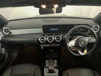 Mercedes-Benz CLA 1.3 CLA250e 15.6kWh AMG Line (Premium) Shooting Brake 8G-DCT Eur