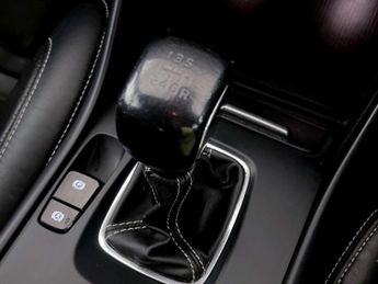 Volvo XC40 2.0 D3 R-Design SUV 5dr Diesel Manual Euro 6 (s/s) (150 ps)