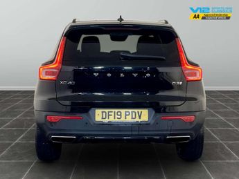 Volvo XC40 2.0 D3 R-Design SUV 5dr Diesel Manual Euro 6 (s/s) (150 ps)